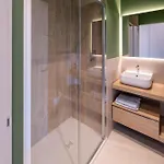 מלון דירות G Palace 4*